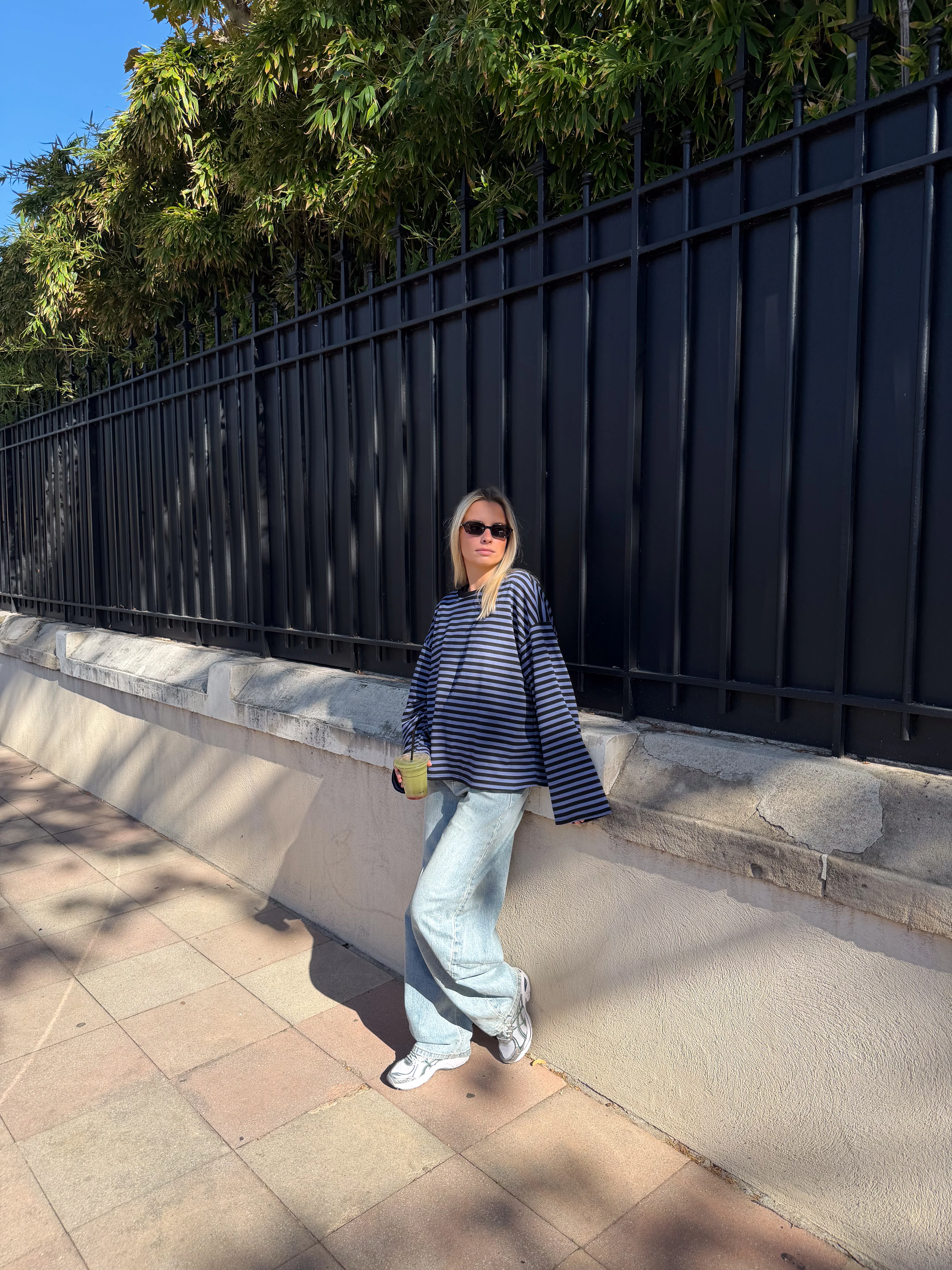 Tee-shirt Océane bleu gris et noir - Image 3